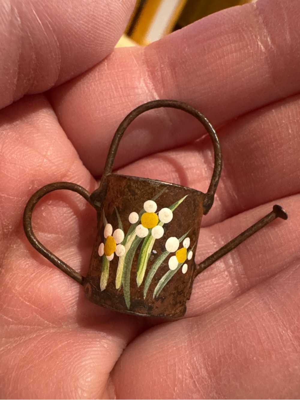 Watering Can Brooch - White & Yellow Floral
